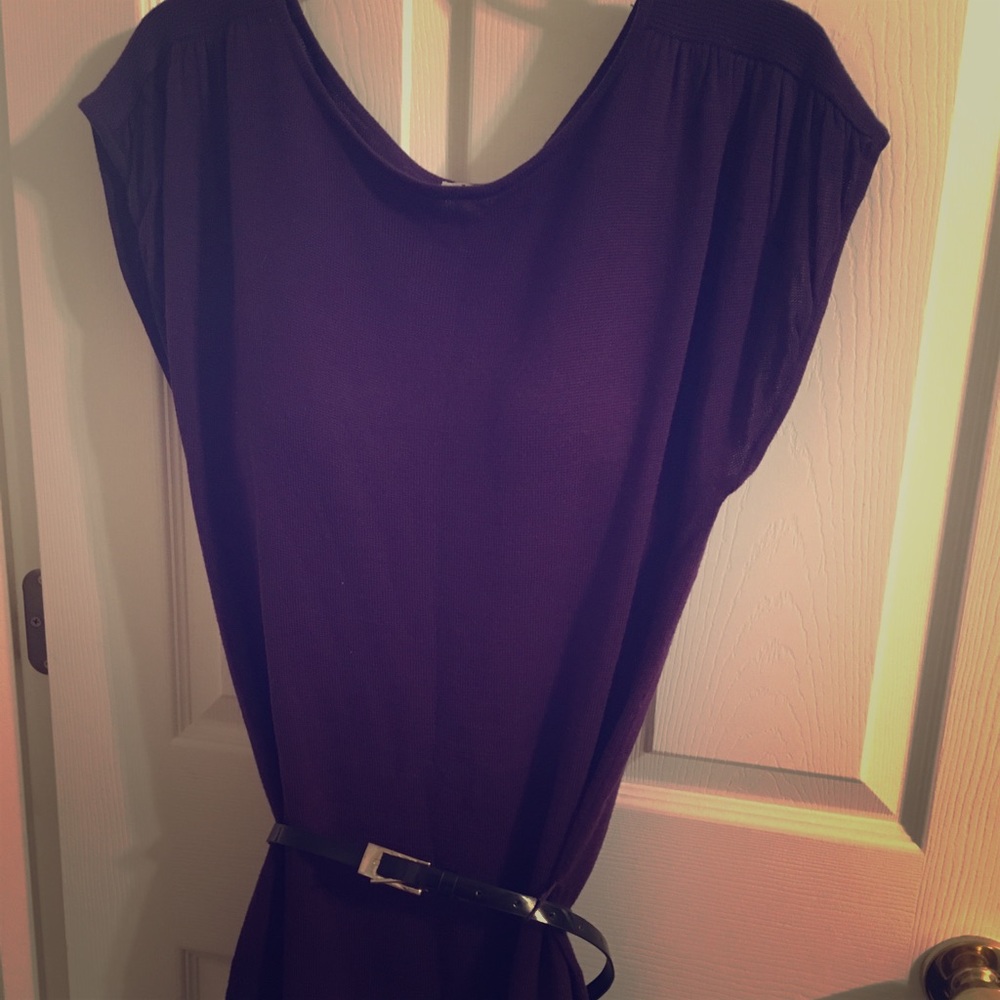 Short sleeved knit dress + studded socks